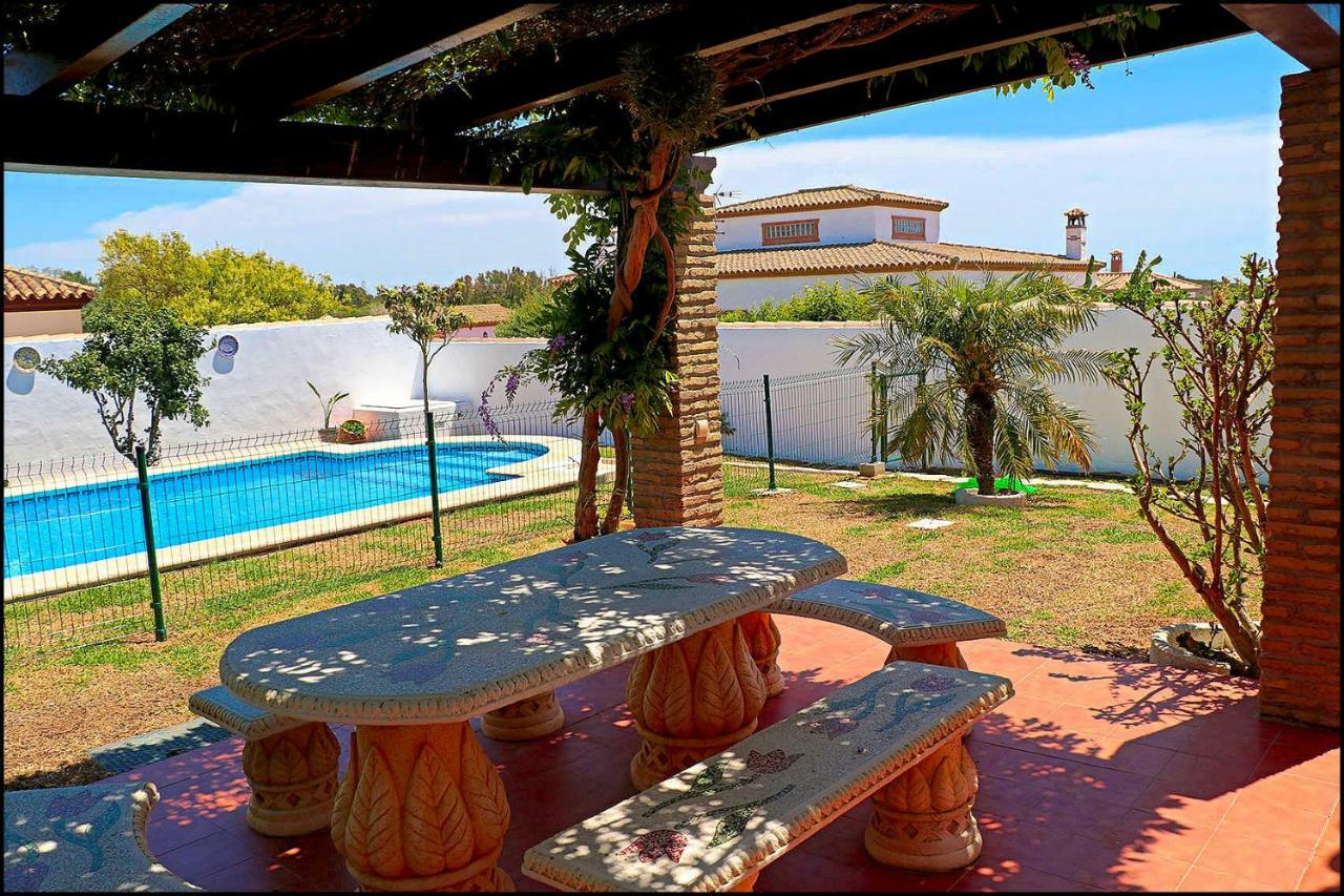 Bungalow Ramos III, con piscina compartida Conil De La Frontera Exterior foto